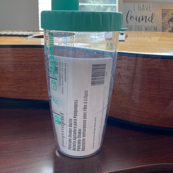 The Pampered Chef Kitchen Pampered Chef Pancake Shaker Bottle